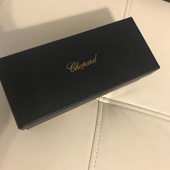 Chopard Sunglasses - Picture 3 of 7